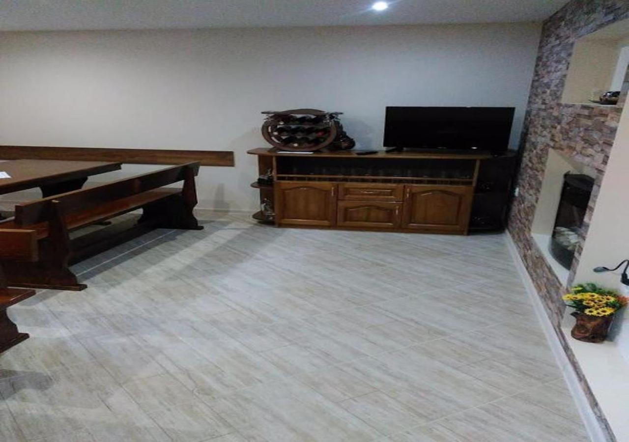Къща За Гости Демика Sapareva Banya Buitenkant foto