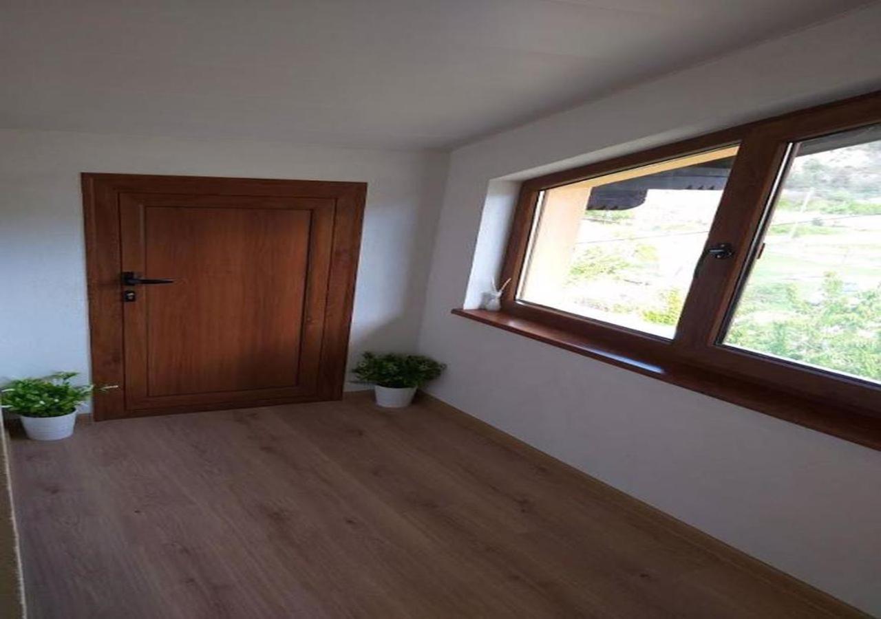 Къща За Гости Демика Sapareva Banya Buitenkant foto